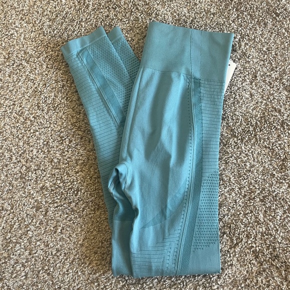 Other - 2-Piece Workout Set